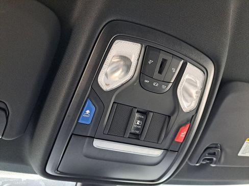 Used 2022 RAM 2500 Tradesman AWD/4WD image 37