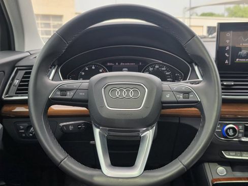 Used 2023 Audi Q5 2.0T Premium w/ Convenience Package AWD/4WD image 13