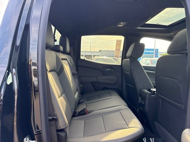 New 2026 Chevrolet Colorado ZR2 w/ Technology Package AWD/4WD image 37
