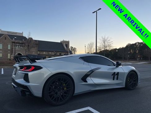 Used 2021 Chevrolet Corvette Stingray Premium Cpe w/ Z51 Performance Package image 4