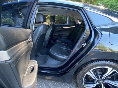 Used 2016 Honda Civic Touring image 39