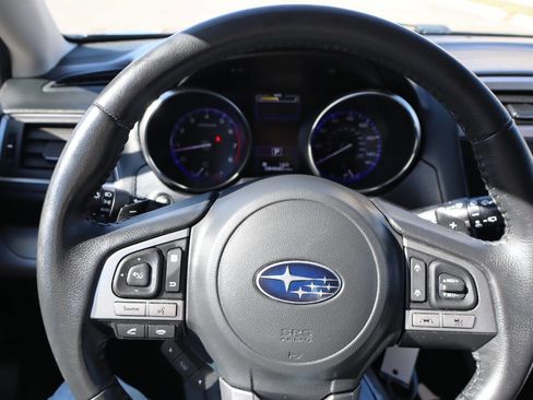 Used 2017 Subaru Outback 2.5i Premium image 15