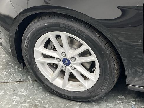 Used 2018 Ford Focus SE image 24