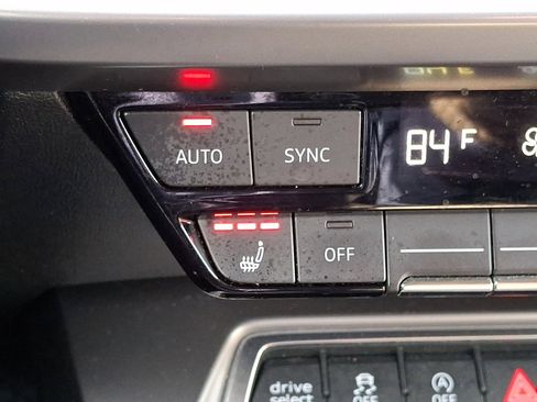 Used 2023 Audi A3 2.0T Premium image 31