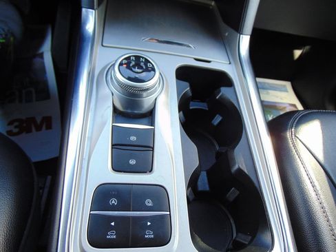 Used 2021 Ford Explorer Limited image 35