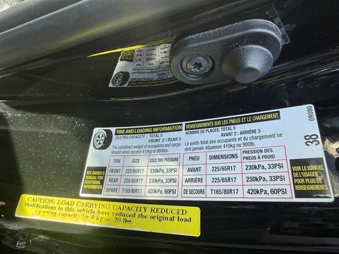 Used 2016 Toyota RAV4 XLE w/ Convenience Package FWD image 18