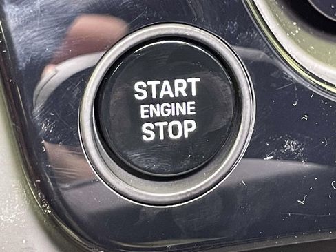 New 2026 Porsche Cayenne GTS image 46