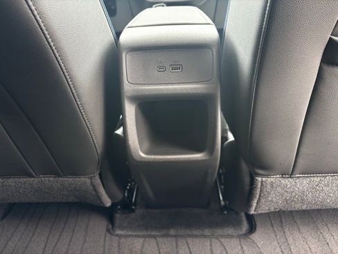 Used 2024 Buick Envista Sport Touring FWD image 24