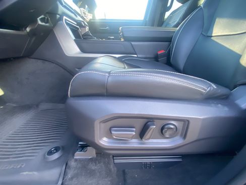 Used 2026 Toyota Tundra Limited AWD/4WD image 13