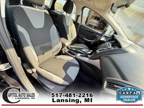 Used 2012 Ford Focus SE FWD image 21