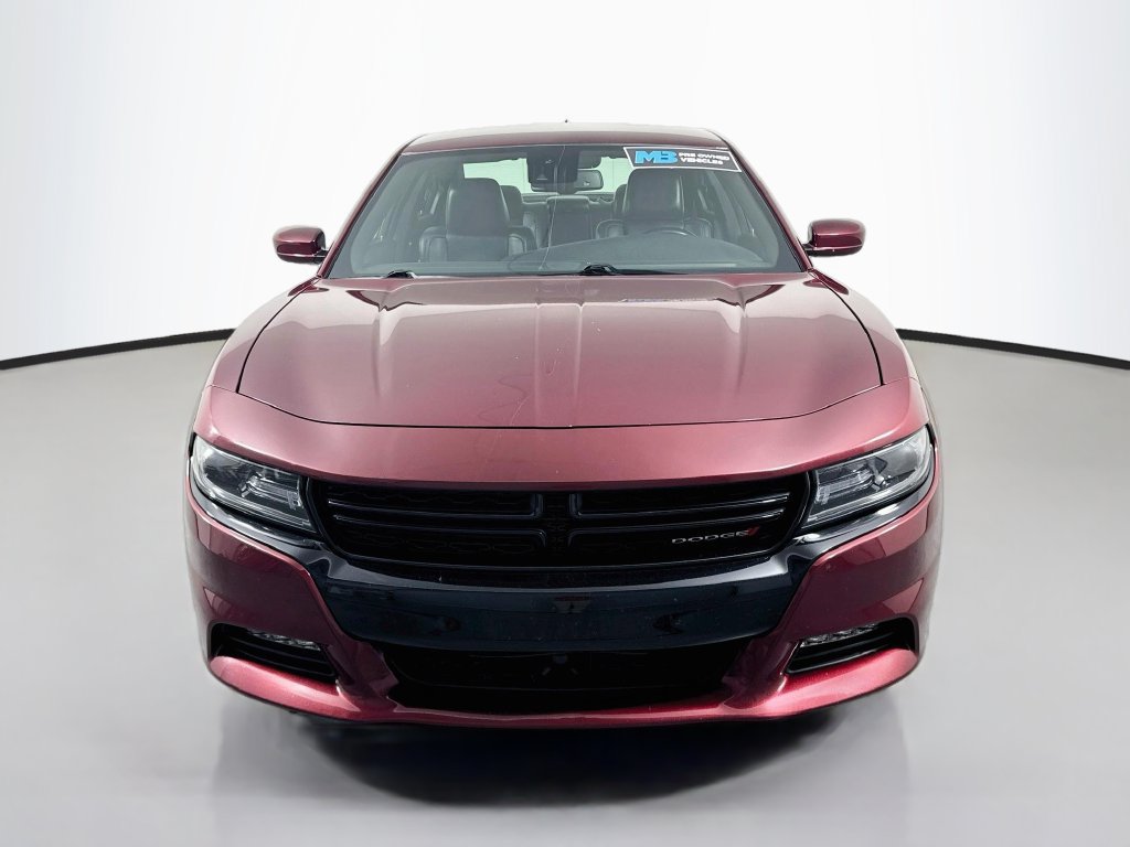 Used 2018 Dodge Charger R/T w/ Premium Group RWD image 2