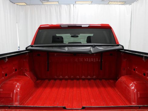 Used 2019 GMC Sierra 1500 SLT w/ LPO, GMC Protection Package image 22