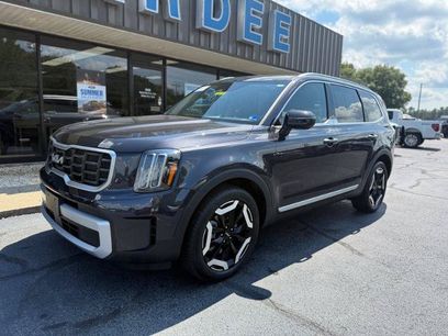 Used 2025 Kia Telluride S