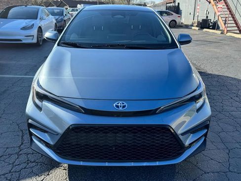 Used 2025 Toyota Corolla SE image 5