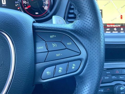 Used 2023 Dodge Challenger R/T w/ Plus Package image 19