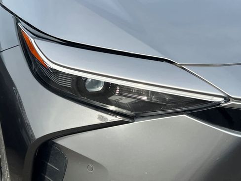 Used 2024 Toyota bZ4X XLE image 8