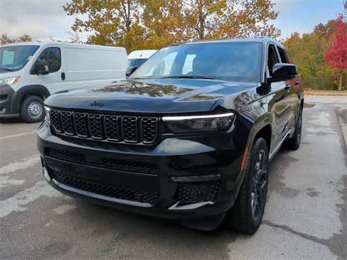 New 2025 Jeep Grand Cherokee L Summit w/ Obsidian Package image 11