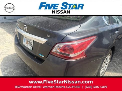 Used 2013 Nissan Altima 2.5 S FWD image 16