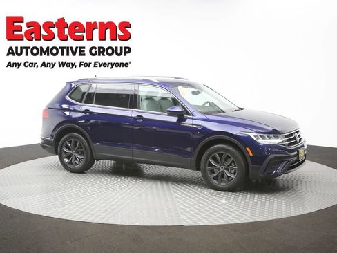 Used 2023 Volkswagen Tiguan SE AWD/4WD image 47