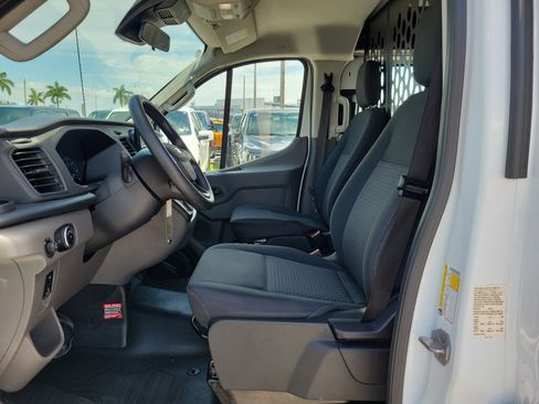 Used 2025 Ford Transit 250 Low Roof w/ Exterior Upgrade Package RWD image 11