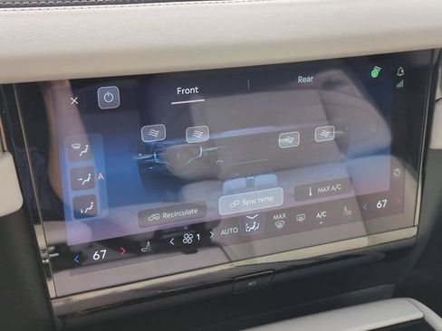 Used 2026 Lincoln Navigator L Reserve AWD/4WD image 24