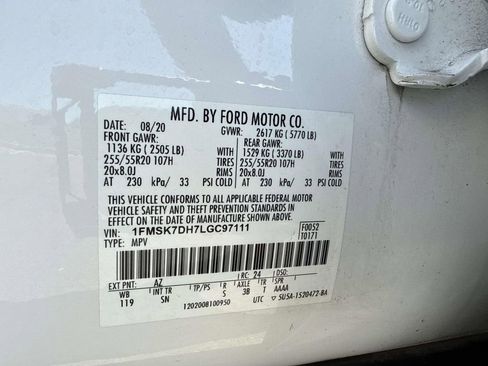 Used 2020 Ford Explorer XLT w/ Equipment Group 202A RWD image 19