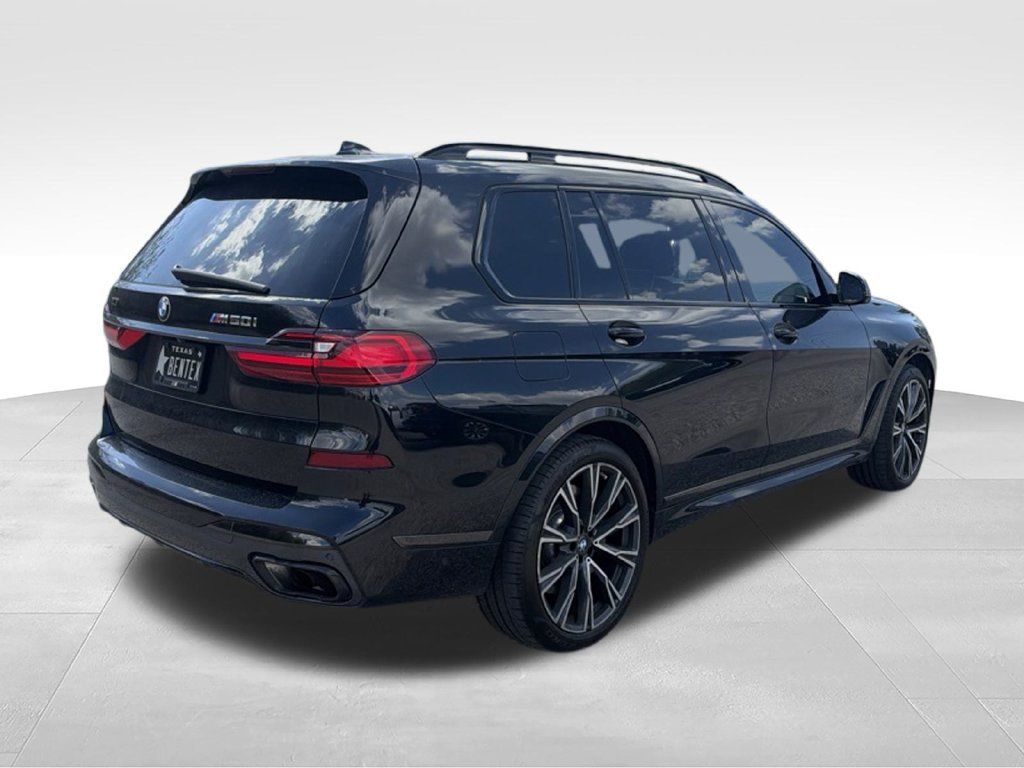 Used 2020 BMW X7 M50i w/ Dynamic Handling Package AWD/4WD image 4