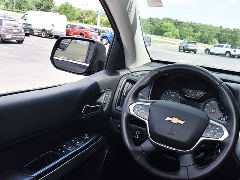 Used 2020 Chevrolet Colorado LT w/ Luxury Package AWD/4WD image 18