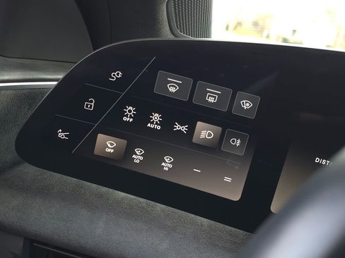 Used 2022 Lucid Air Grand Touring image 28