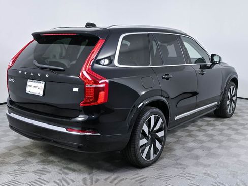 Certified 2023 Volvo XC90 T8 Ultimate AWD/4WD image 31