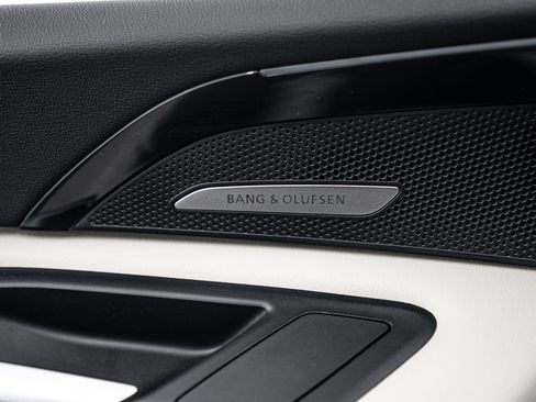 Certified 2025 Audi Q5 Premium Plus w/ Premium Plus image 14