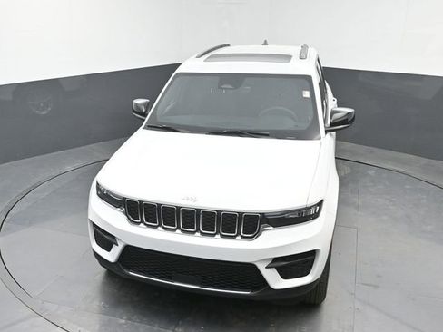 New 2026 Jeep Grand Cherokee Laredo X AWD/4WD image 29