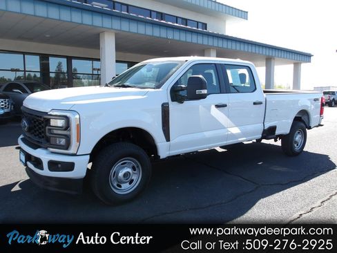 Used 2023 Ford F250 XL w/ STX Appearance Package AWD/4WD image 1
