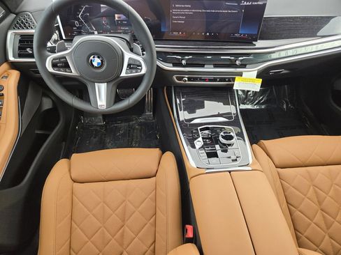 New 2026 BMW X7 xDrive40i w/ Executive Package image 27