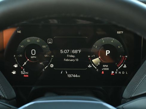 Used 2025 GMC Yukon Denali image 26