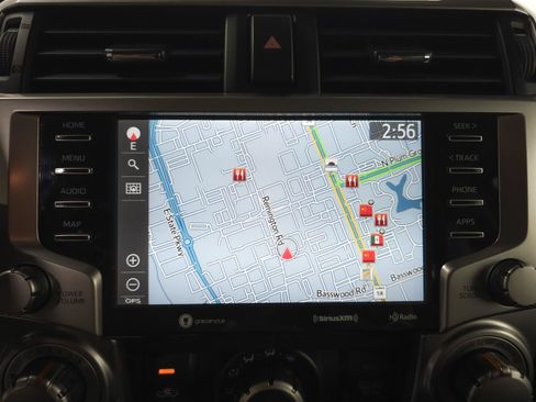 Used 2020 Toyota 4Runner SR5 Premium AWD/4WD image 6