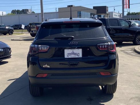 New 2026 Jeep Compass Latitude AWD/4WD image 35
