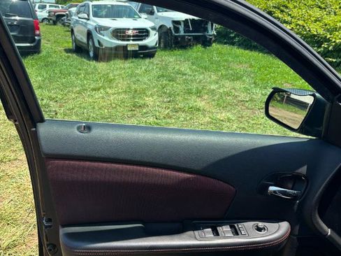 Used 2012 Dodge Avenger SXT Plus FWD image 19