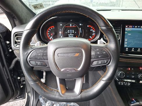 Certified 2023 Dodge Durango R/T w/ Hemi Orange Plus Package image 21