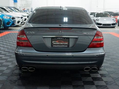 Used 2005 Mercedes-Benz E 55 AMG Sedan image 5