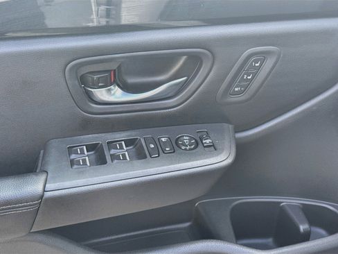 Used 2024 Honda Pilot EX-L image 14