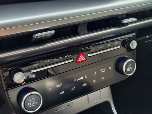 New 2026 Hyundai Ioniq 9 SE image 29