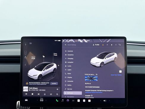 Used 2024 Tesla Model 3 Performance image 26