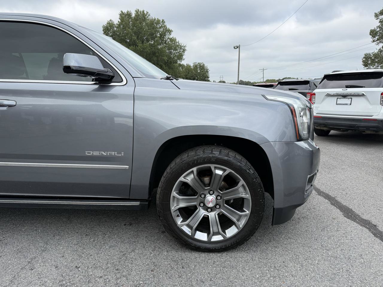 Used 2020 GMC Yukon XL Denali w/ Open Road Package AWD/4WD image 49