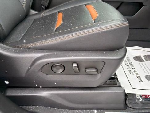 Used 2024 GMC Sierra 3500 AT4 w/ AT4 Premium Plus Package image 28