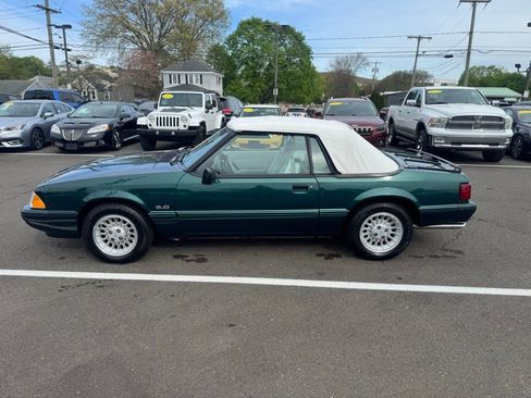 Used 1990 Ford Mustang LX RWD image 9