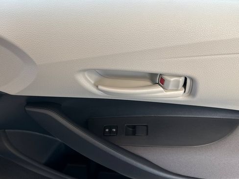 Used 2025 Toyota Corolla LE w/ LE Premium Package FWD image 22