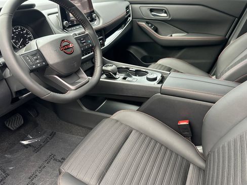 New 2026 Nissan Rogue Rock Creek image 10