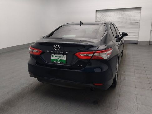 Used 2019 Toyota Camry LE FWD image 7
