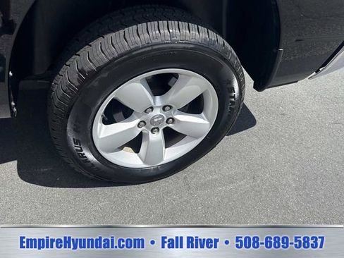 Used 2024 RAM 1500 Classic SLT AWD/4WD image 11